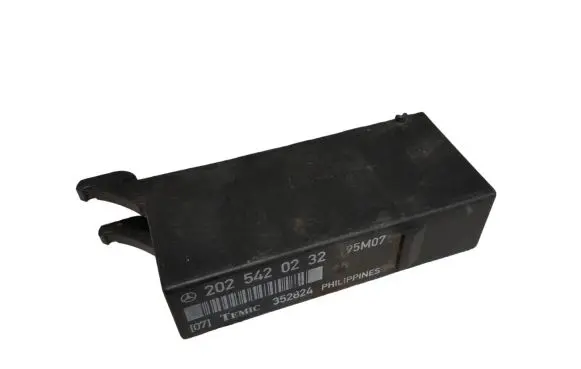 Mercedes-Benz C W202 Other control units/modules 2025420232