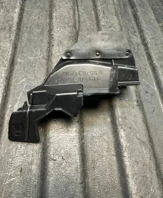Toyota Hilux VIII Other exterior part 557830K110