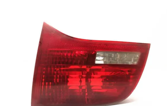 Audi A6 S6 C6 4F Tailgate rear/tail lights 4F9945094