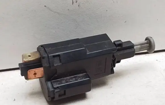 Brake pedal sensor switch