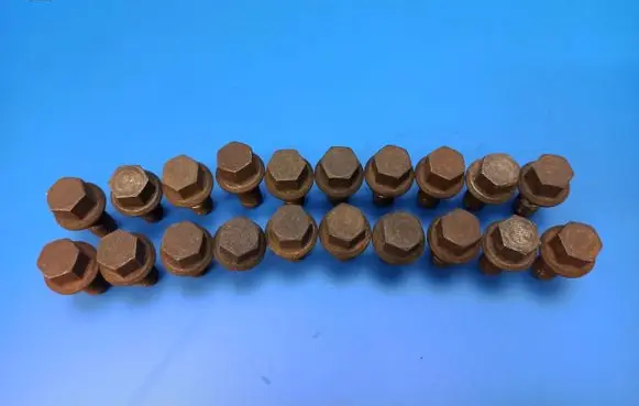 Nuts/bolts