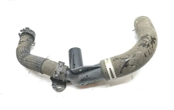 Citroen DS5 Engine coolant pipe/hose 9684589080