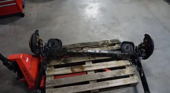 Renault Trafic III (X82) Rear axle beam 