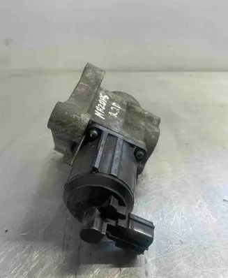 Mazda 6 EGR valve R2AA20300B