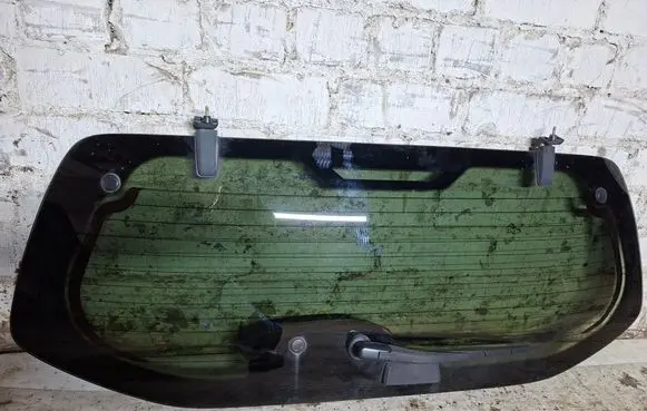 Nissan Pathfinder R51 Rear windscreen/windshield window 