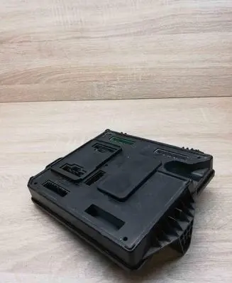Renault Megane III Comfort/convenience module 284B15986R S180098101
