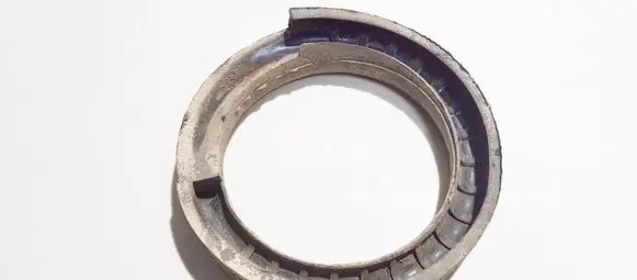 Volvo S80 Front coil spring rubber mount 9157503