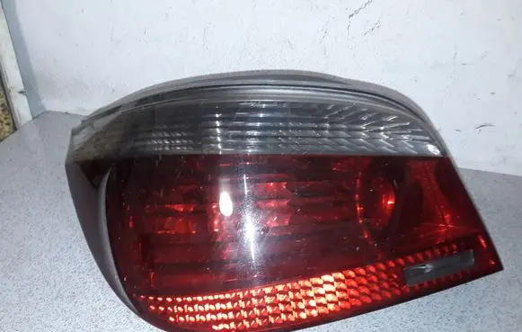 BMW 5 E60 E61 Rear/tail lights 7165737