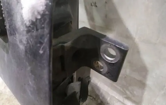 Citroen C8 Front door upper hinge 