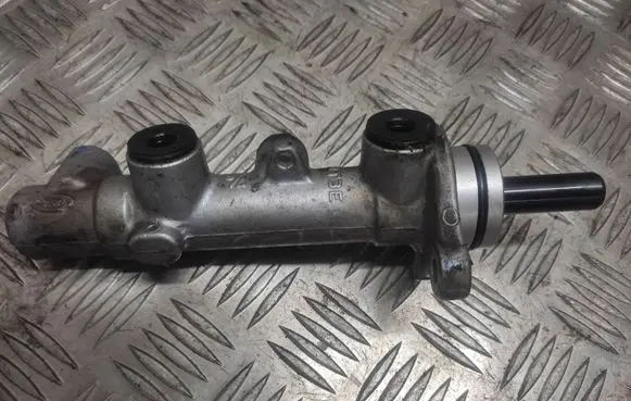 KIA Ceed Master brake cylinder EE0705190420