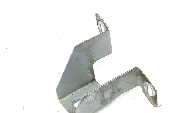 Porsche Cayenne (92A) Fender mounting bracket 7P5821162 30410