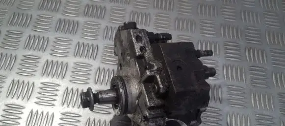 Fuel injection high pressure pump