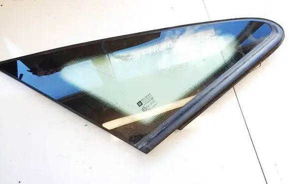 Opel Zafira B Front triangle window/glass DOT24AS2M19