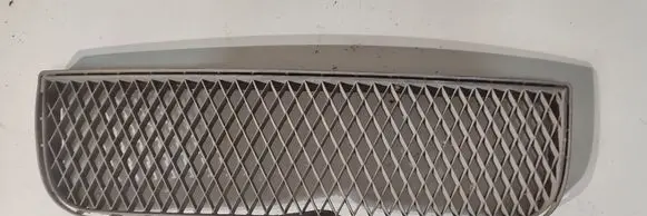 Skoda Octavia Mk2 (1Z) Front bumper lower grill
