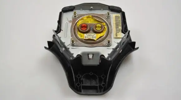 Mazda 6 Steering wheel airbag BAMPT11085