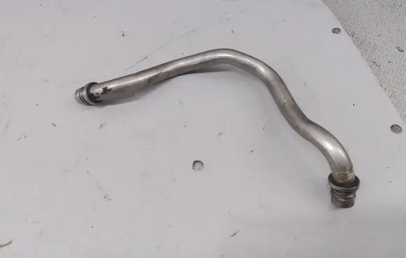 Breather/breather pipe/hose