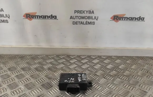 Iveco Daily 35 - 40.10 Door central lock control unit/module 69500399