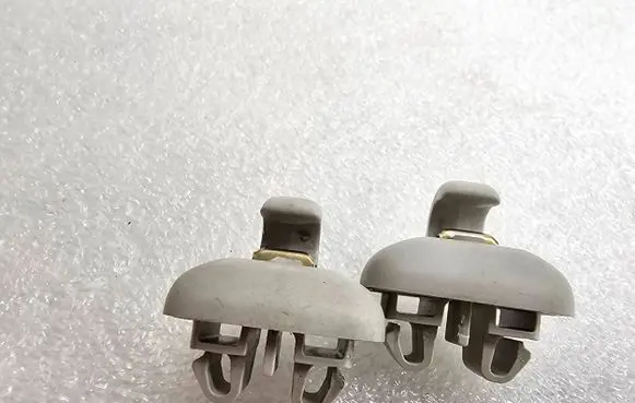 Sun visor clip/hook/bracket