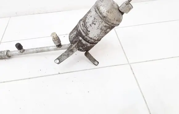 Ford Mondeo Mk III Air conditioning (A/C) pipe/hose