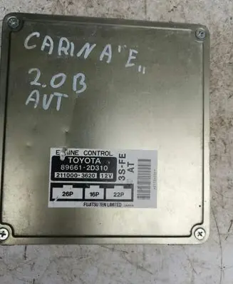 Toyota Carina T210 Engine control unit/module 896612D310