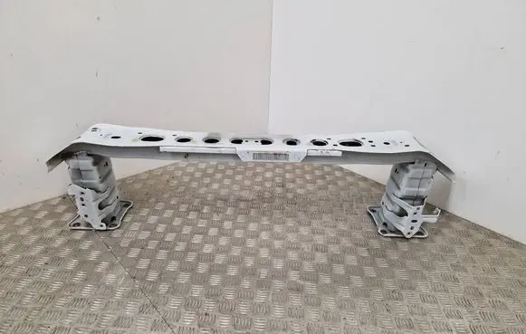 Front bumper cross member