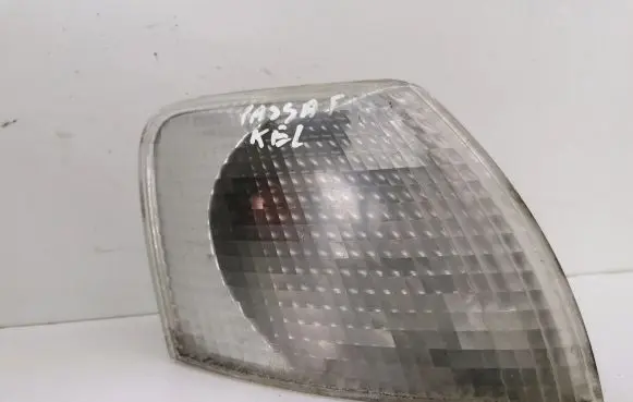 Volkswagen PASSAT B5 Front indicator light 3B0953050C