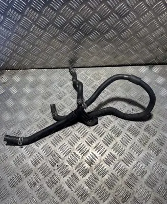 Engine coolant pipe/hose