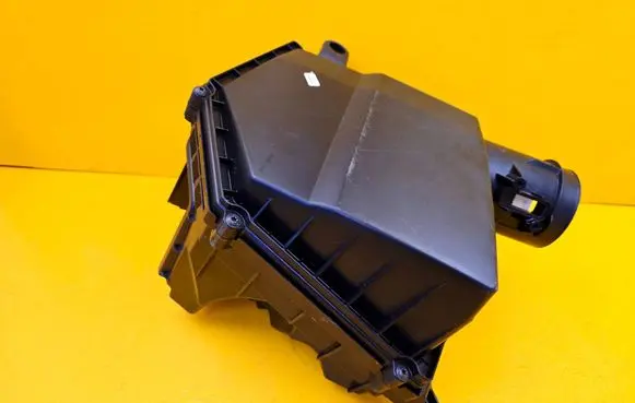 Volvo XC60 Air filter box P31474901
