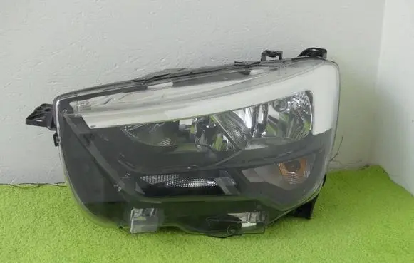 Opel Combo E Headlight/headlamp 90145298 9816825580