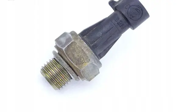 Opel Zafira B Oil pressure sensor OPEL_ZAFIRA_B_1.9_CDTI_CZUJNIK_CIŚNIENIA_OLEJU