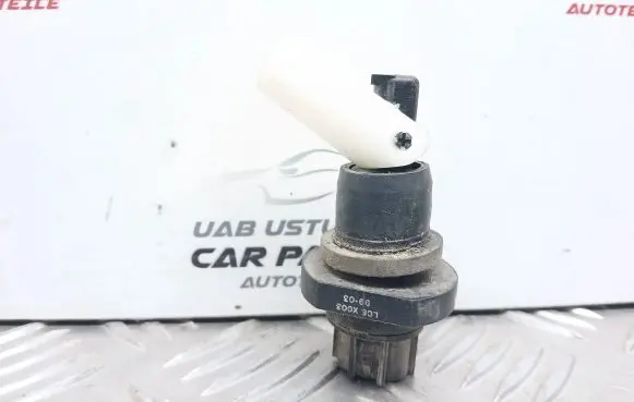 Volvo S40, V40 Windshield washer fluid level sensor 