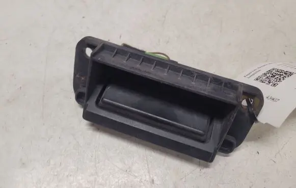 Mercedes-Benz C W204 Tailgate opening switch A2047500293
