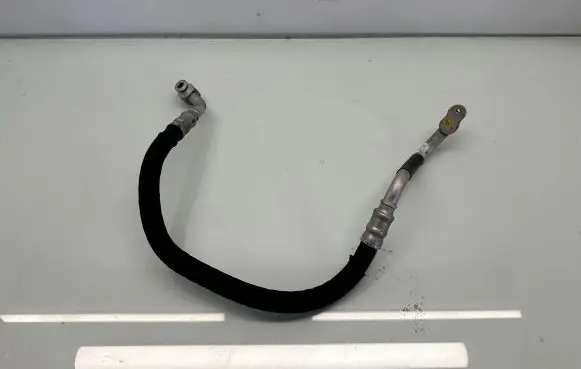 Audi A4 S4 B8 8K Air conditioning (A/C) pipe/hose 8K0260701D