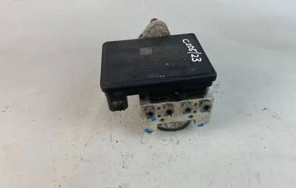 Mercedes-Benz C W205 Air suspension control unit module (rear) A2539011401 10062530761 A2534310512