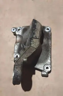 Mercedes-Benz G W461 W463 1st Gen Engine mounting bracket A2782230000