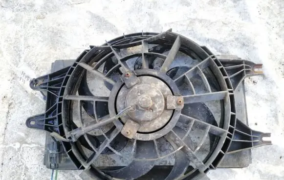 SsangYong Musso Radiator cooling fan shroud 4548548