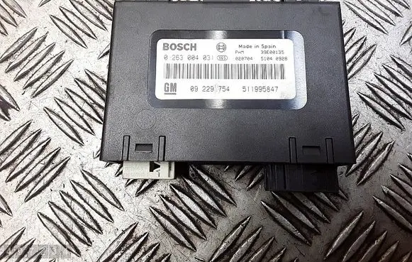 Opel Vectra C Parking PDC control unit/module 09229754 0263004031