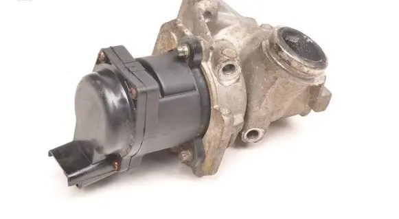 Volvo S40 EGR valve 724809390