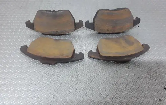 Skoda Octavia Mk2 (1Z) Brake pads (front) 