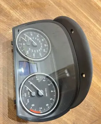 BMW 3 E90 E91 Speedometer (instrument cluster) 9187368 14369510 36910