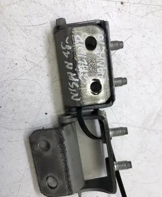 Nissan Qashqai Tailgate/trunk/boot hinge
