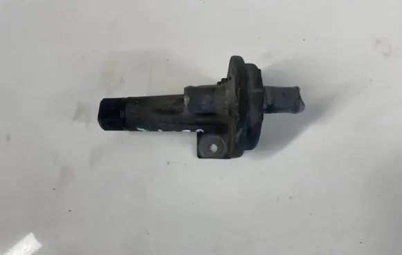 Audi 80 90 B3 Valve vacuum 0280140164 049133453b