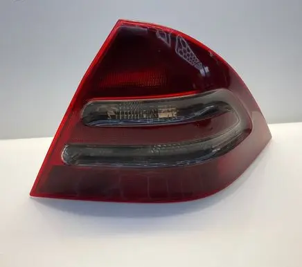 Mercedes-Benz C W203 Rear/tail lights