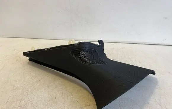 Audi A5 (D)pillar trim (top) 8W8867246C