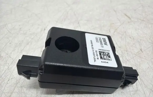 BMW 2 F45 Aerial antenna amplifier 9289590 136002 300316