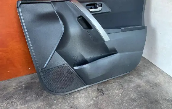 Toyota Auris E180 Front door card panel trim