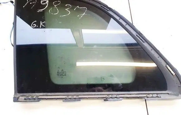 Mercedes-Benz EQB Rear side window dot24m101as3