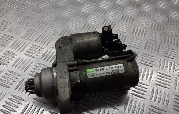 Seat Ibiza III (6L) Starter motor 02T911023S