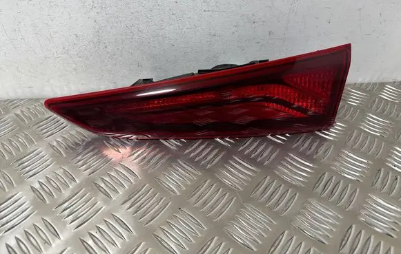 Hyundai Kona I Tailgate rear/tail lights 92404J90