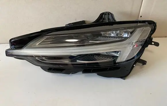 Volvo S60 Headlight/headlamp 22025901